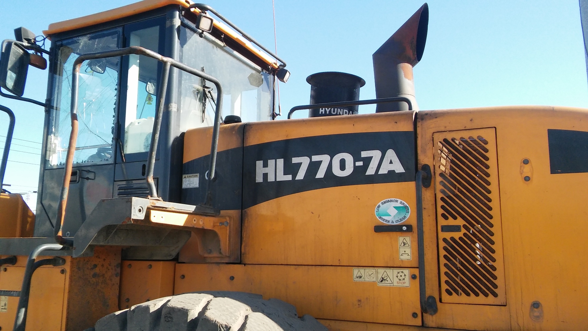 Фронтальный погрузчик HYUNDAI HL 770-7A 2008 года купить в компании Рабочие Машины