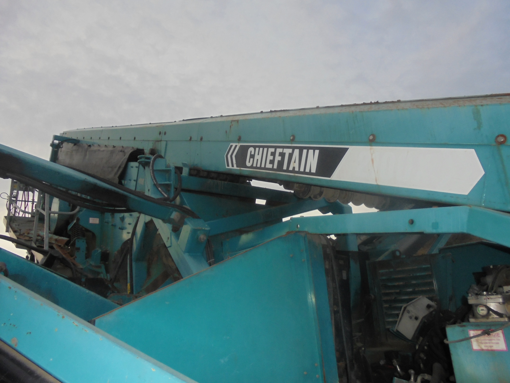 Грохот Chieftain 2100X 2008 года выпуска купить в компании Рабочие Машины