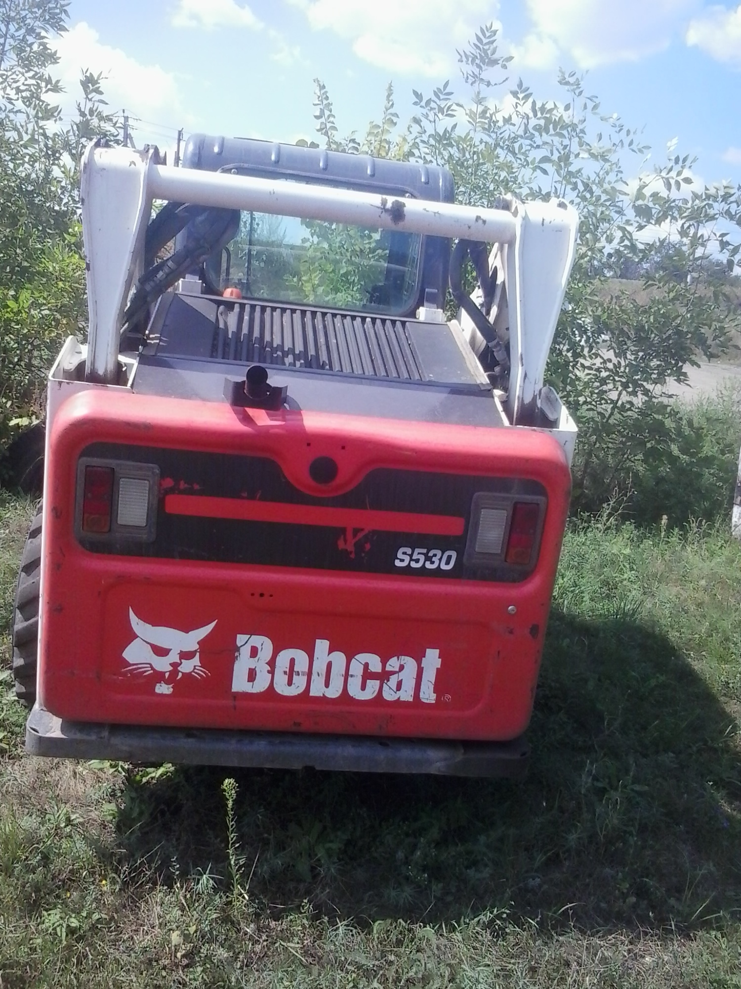 Мини - погрузчик с бортовым поворотом BOBCAT 530 купить в компании Рабочие Машины