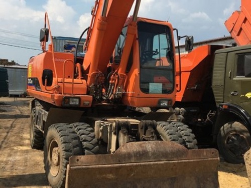 Колесный экскаватор DOOSAN / DAEWOO SOLAR L 210W-V купить в компании Рабочие Машины