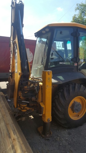 Экскаватор - погрузчик JCB 3CX Super купить в компании Рабочие Машины