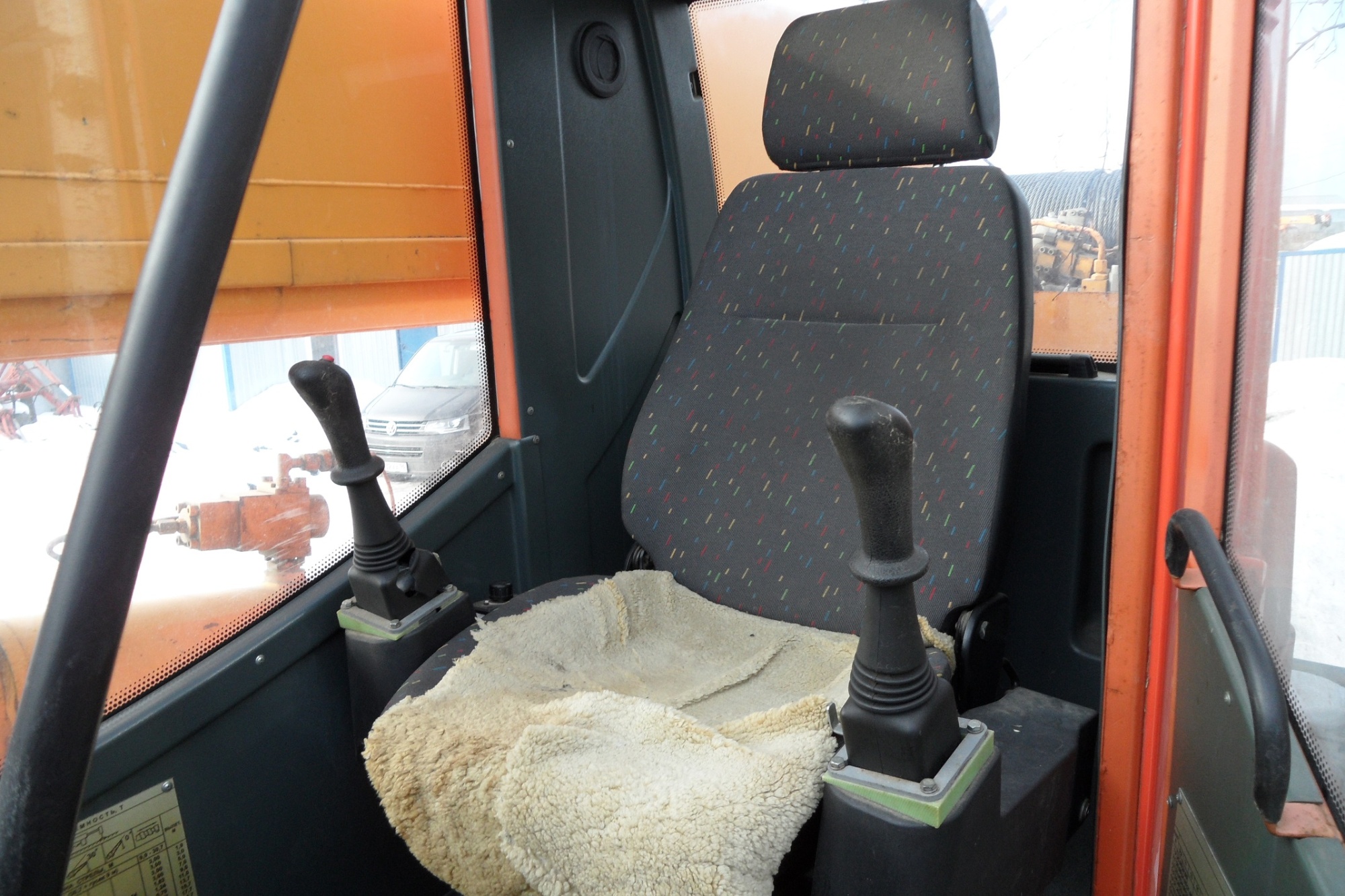 автокран Ивановец КС-45717-1Р купить в компании Рабочие Машины