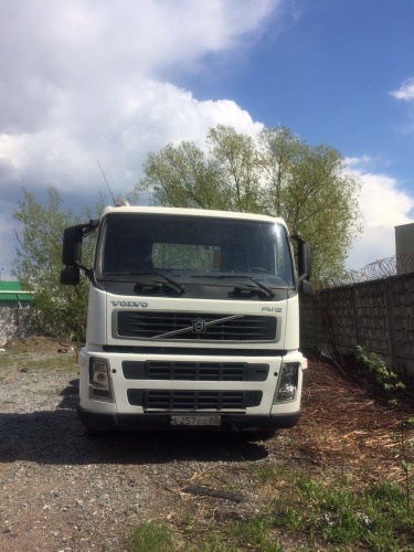 Лесовоз VOLVO FM12 купить в компании Рабочие Машины