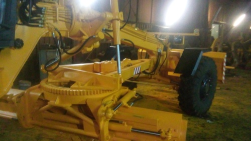 Автогрейдер БРЯНСКИЙ АРСЕНАЛ ДЗ-180 купить в компании Рабочие Машины