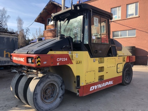 Каток пневмоколесный DYNAPAC CP224, 2012 купить в компании Рабочие Машины