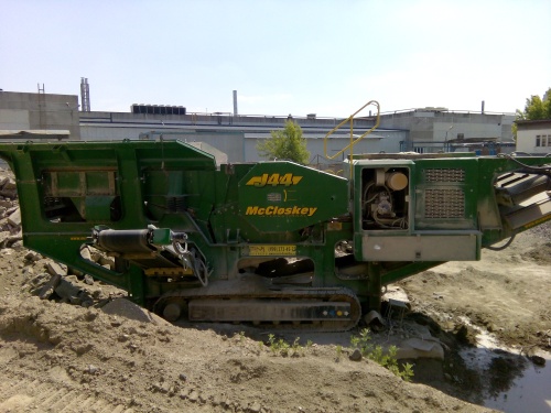 Дробилка MCCLOSKEY J44 купить в компании Рабочие Машины
