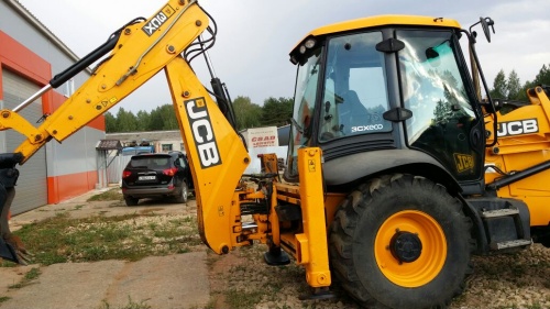 Экскаватор - погрузчик JCB 3CX купить в компании Рабочие Машины