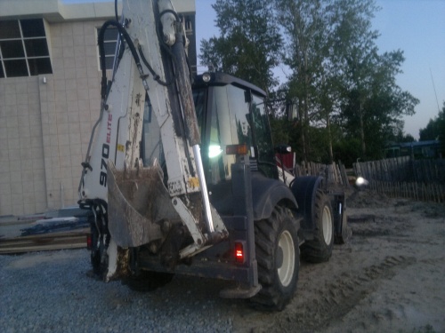 экскаватор-погрузчик TEREX 970 купить в компании Рабочие Машины