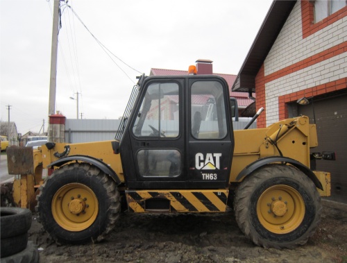Телескопический погрузчик CATERPILLAR ТН 63 купить в компании Рабочие Машины