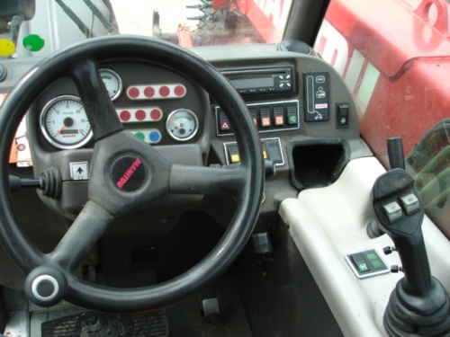 Телескопический погрузчик Manitou  MLT  741-120 LSU купить в компании Рабочие Машины