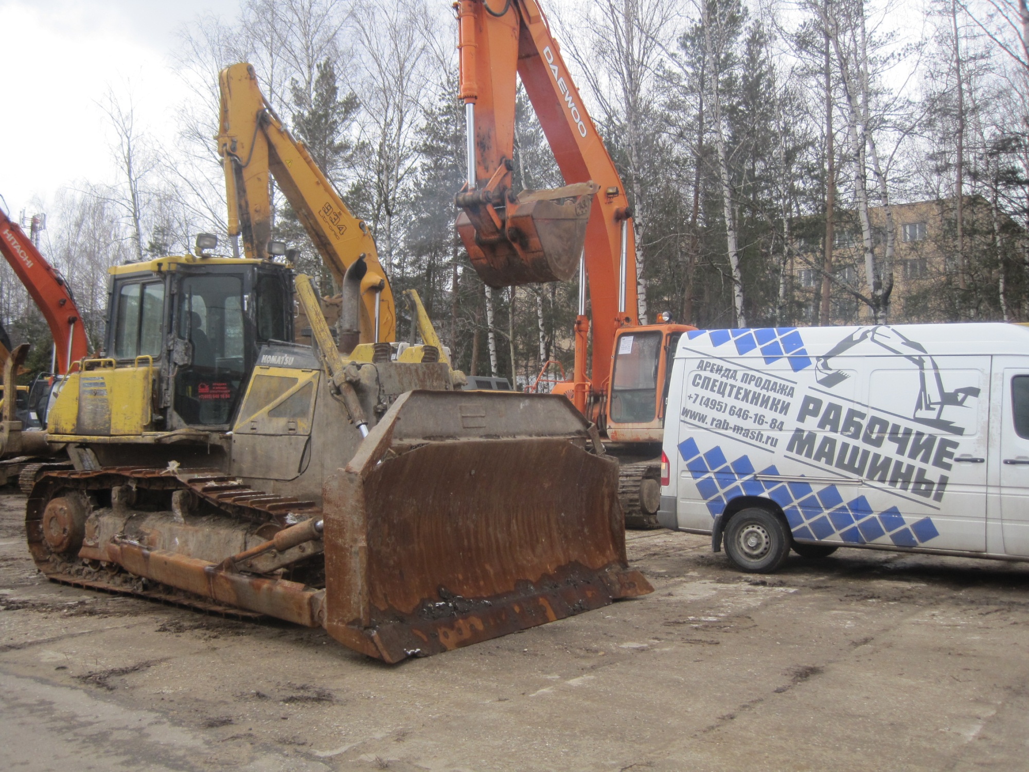 Бульдозер KOMATSU D65 EX-16 купить в компании Рабочие Машины