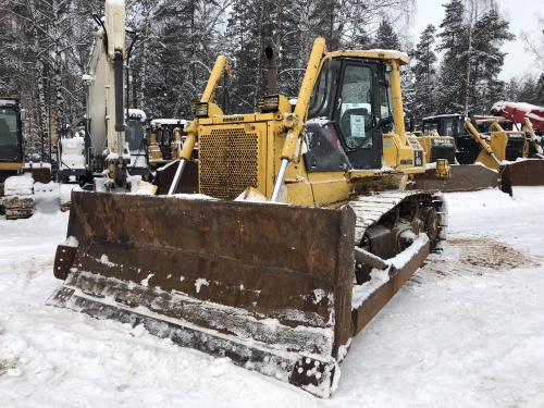 Бульдозер Komatsu D65E-12, 2008 купить в компании Рабочие Машины