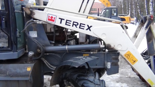 Экскаватор-погрузчик TEREX TLB 815-RM купить в компании Рабочие Машины