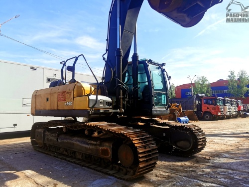 Экскаватор гусеничный JOHN DEERE E360LC купить в компании Рабочие Машины