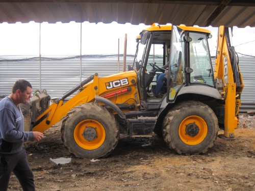 Экскаватор-погрузчик JCB 3CX SUPER купить в компании Рабочие Машины
