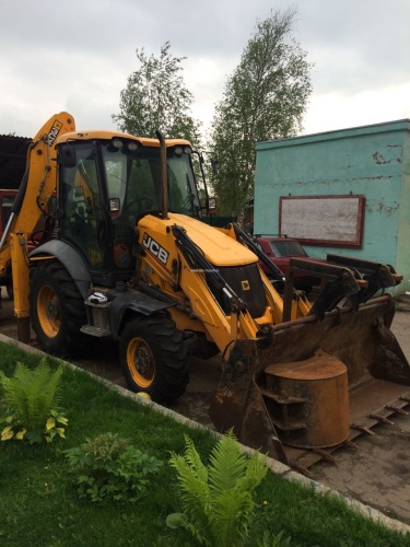 Экскаватор - погрузчик JCB 3CX купить в компании Рабочие Машины