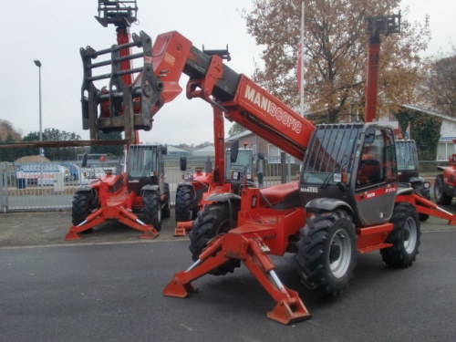 Телескопический погрузчик Manitou 1335 SL купить в компании Рабочие Машины