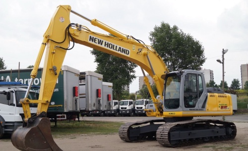 Гусеничный Экскаватор NEW HOLLAND E215 купить в компании Рабочие Машины