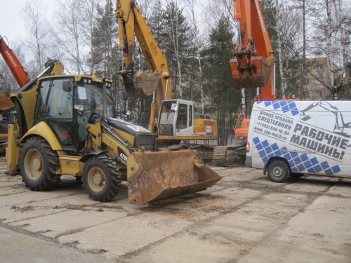 Экскаватор - погрузчик CATERPILLAR 428E купить в компании Рабочие Машины