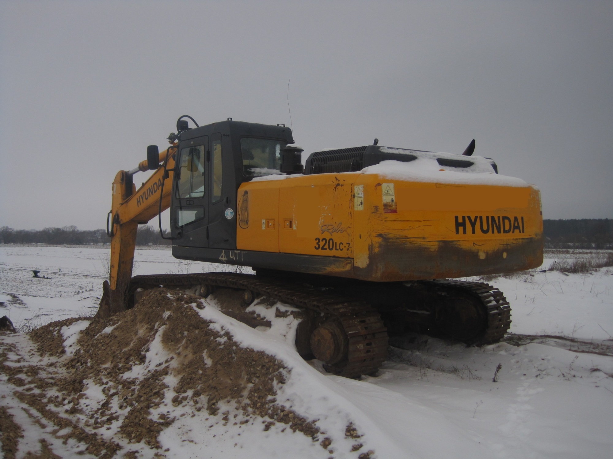 Гусеничный экскаватор HYUNDAI R 320LC-7 купить в компании Рабочие Машины