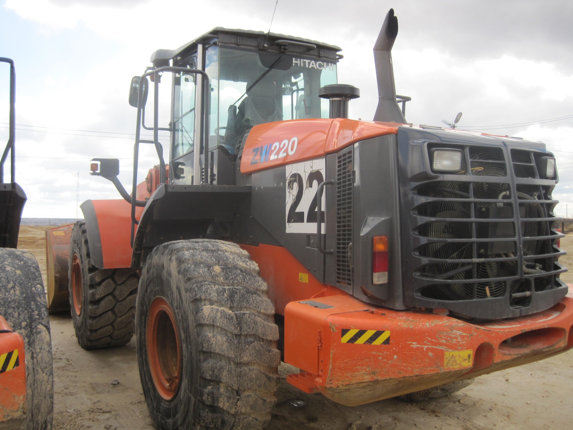 Фронтальный погрузчик HITACHI ZW 220 2014 г купить в компании Рабочие Машины