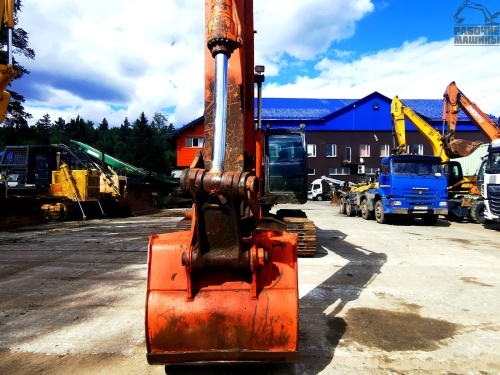 Гусеничный экскаватор HITACHI ZX240-5G купить в компании Рабочие Машины