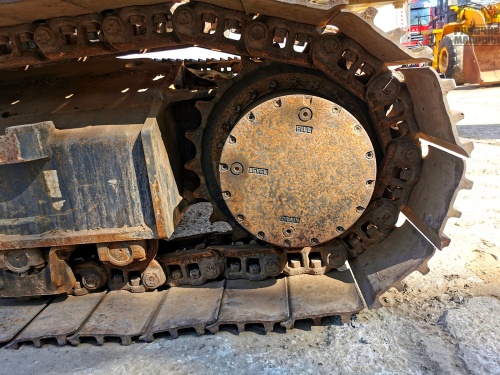 4647. Гусеничный экскаватор JOHN DEERE E260LC купить в компании Рабочие Машины