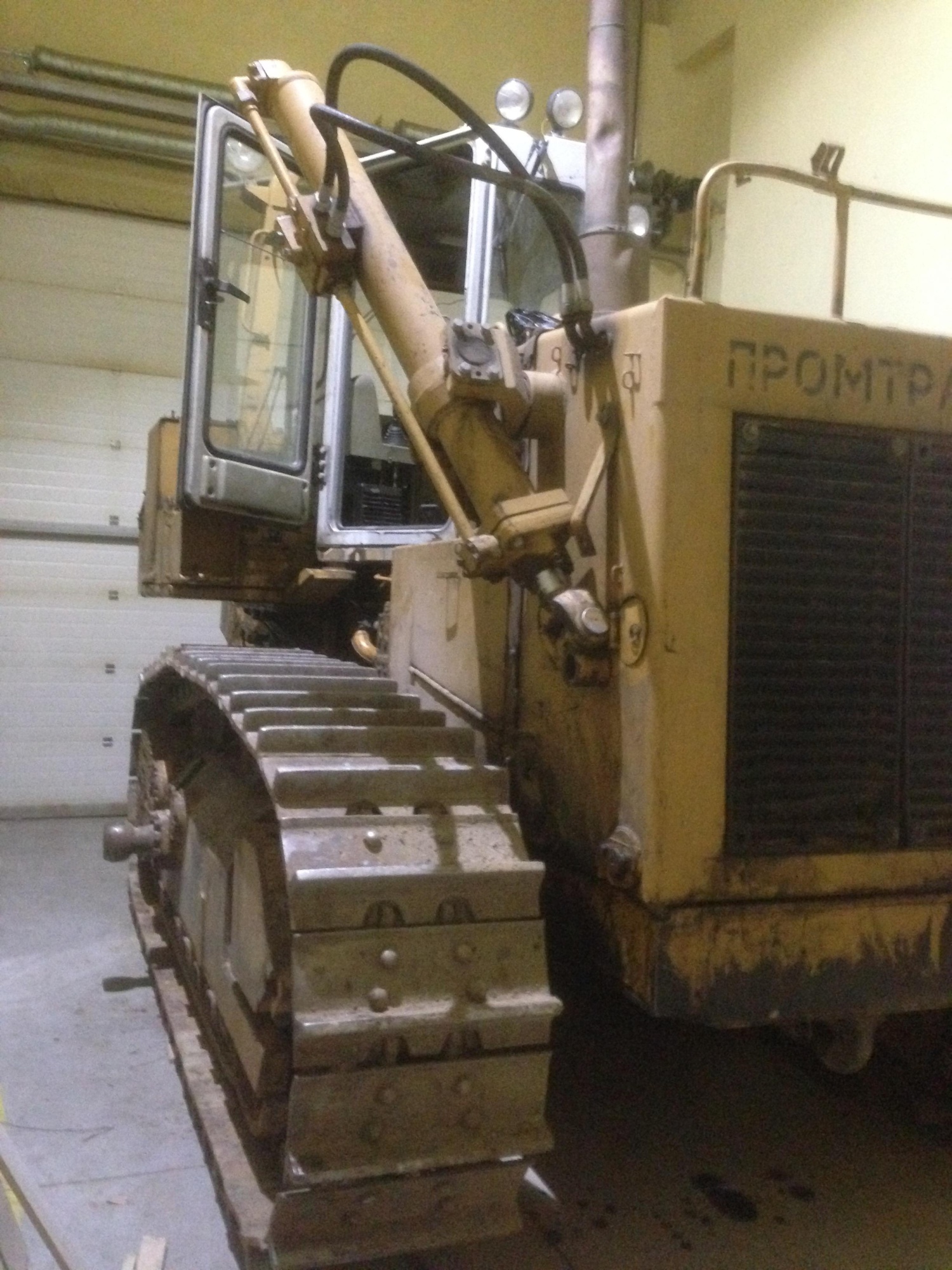 Бульдозер ЧЕТРА Т-20.01 2007 г/в купить в компании Рабочие Машины