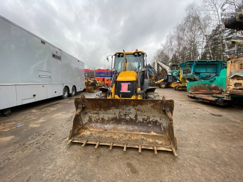 Экскаватор-погрузчик JCB 3CX купить в компании Рабочие Машины