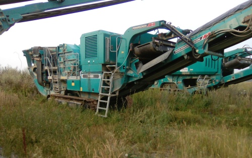 Грохот POWERSCREEN Chieftain 1700 track (3 Deck) купить в компании Рабочие Машины