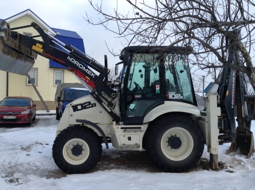 экскавтор погрузчик Gidromek 102S купить в компании Рабочие Машины