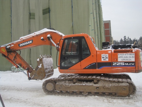 Doosan S225NLC-V 2010 купить в компании Рабочие Машины