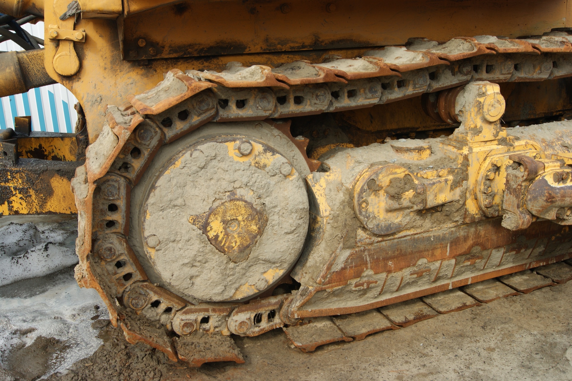 Бульдозер KOMATSU D 275A-2 купить в компании Рабочие Машины