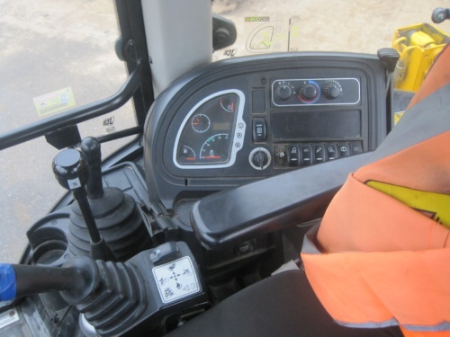 Экскаватор-погрузчик JCB 3CX SM, 2011 г. купить в компании Рабочие Машины