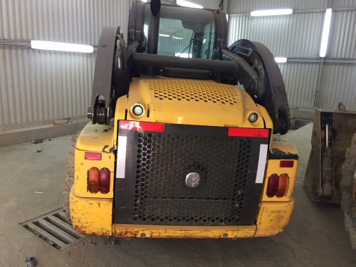 Мини - погрузчик с бортовым поворотом NEW HOLLAND L225 купить в компании Рабочие Машины