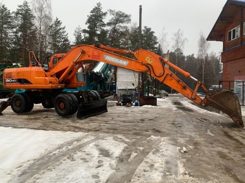Колесный экскаватор DOOSAN SOLAR 180W-V купить в компании Рабочие Машины