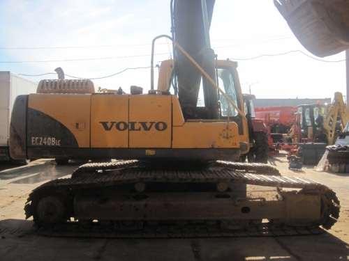 Гусеничный экскаватор VOLVO EC 240B LC, 2007 г. купить в компании Рабочие Машины