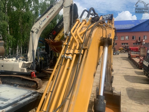 Гусеничный экскаватор LIUGONG CLG933 купить в компании Рабочие Машины