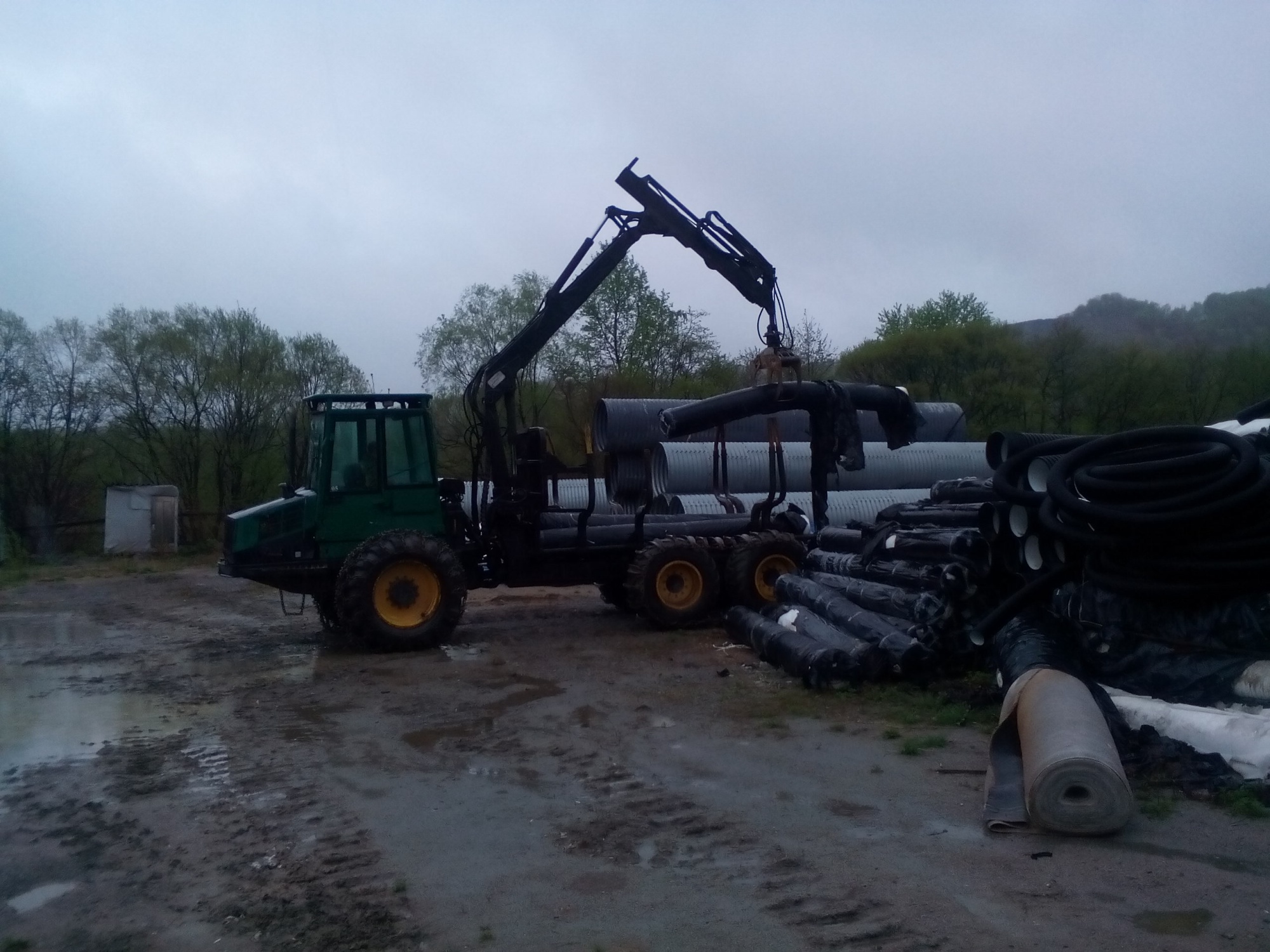 Форвадер TIMBERJACK 1010В купить в компании Рабочие Машины