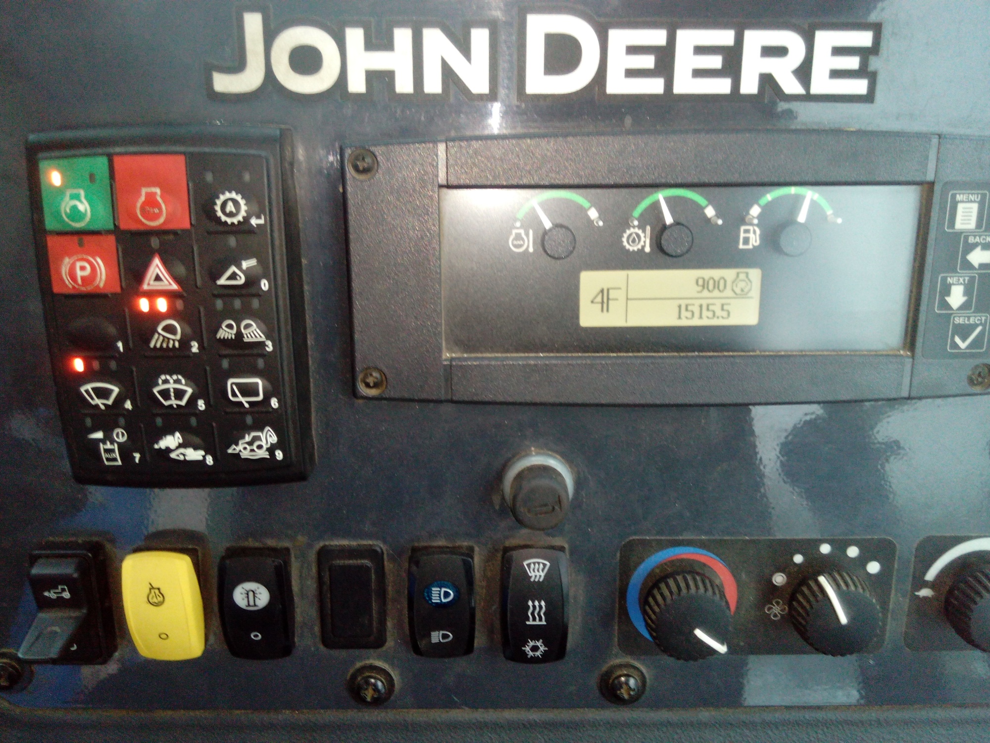 экскаватор-погрузчик John Deere 325К купить в компании Рабочие Машины