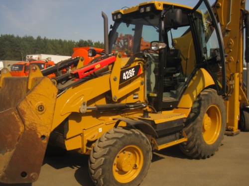 Экскаватор - погрузчик CATERPILLAR 428F 2014 купить в компании Рабочие Машины