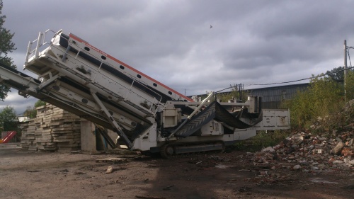 грохот Metso Locotrack Nordberg ST358 купить в компании Рабочие Машины