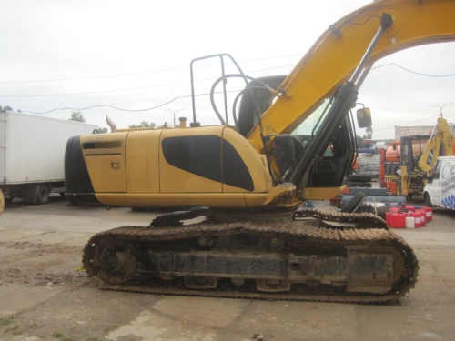 Гусеничный экскаватор JCB JS 220, 2012 г. купить в компании Рабочие Машины