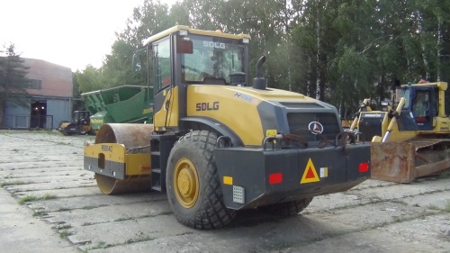 Каток дорожный SDLG / LINGONG RS8140 купить в компании Рабочие Машины