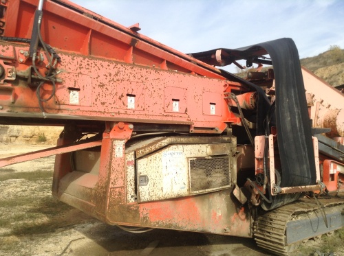 Грохот SANDVIK QE330 купить в компании Рабочие Машины