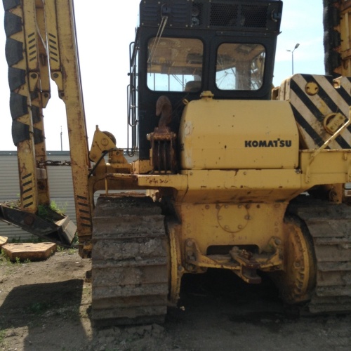 Трубоукладчик Komatsu D155C купить в компании Рабочие Машины