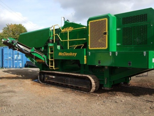 Щековая дробилка McCloskey J50 купить в компании Рабочие Машины