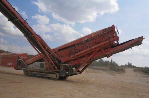 Грохот SANDVIK QA440 (Extec S-6) купить в компании Рабочие Машины