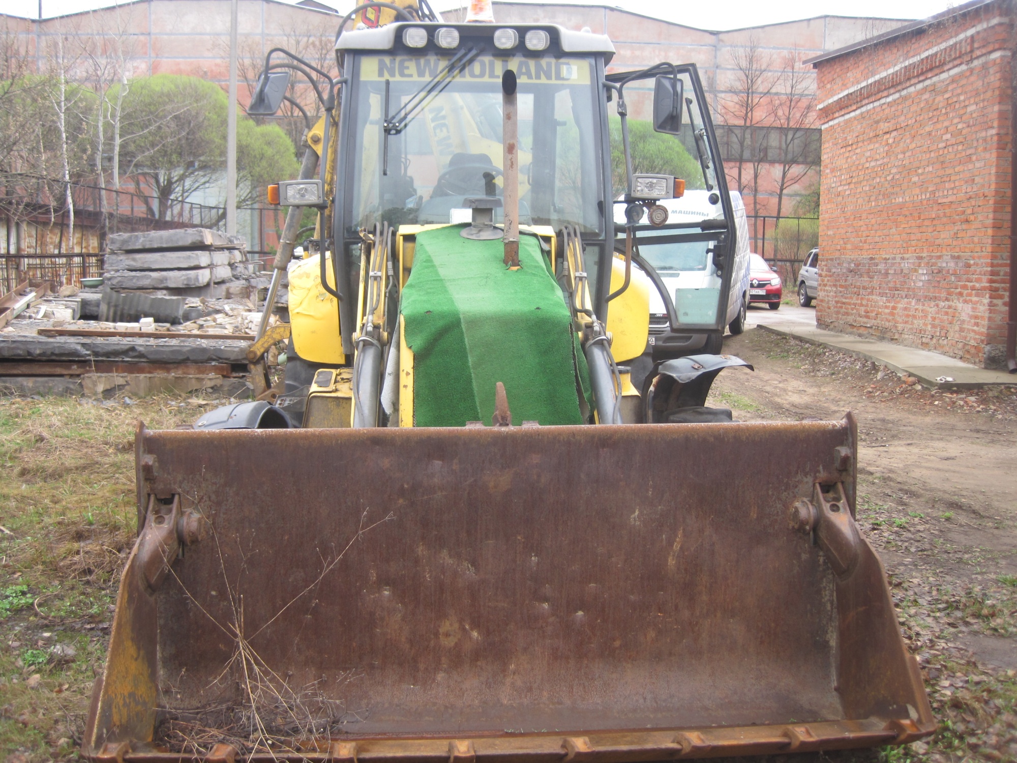 Экскаватор-погрузчик NEW HOLLAND B110 купить в компании Рабочие Машины