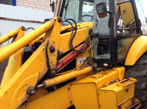 Экскаватор-погрузчик JCB 3CX купить в компании Рабочие Машины